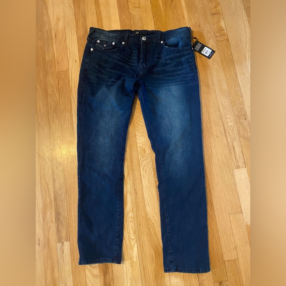 True Religion Geno Men's With Flap Relaxed Slim Jeans